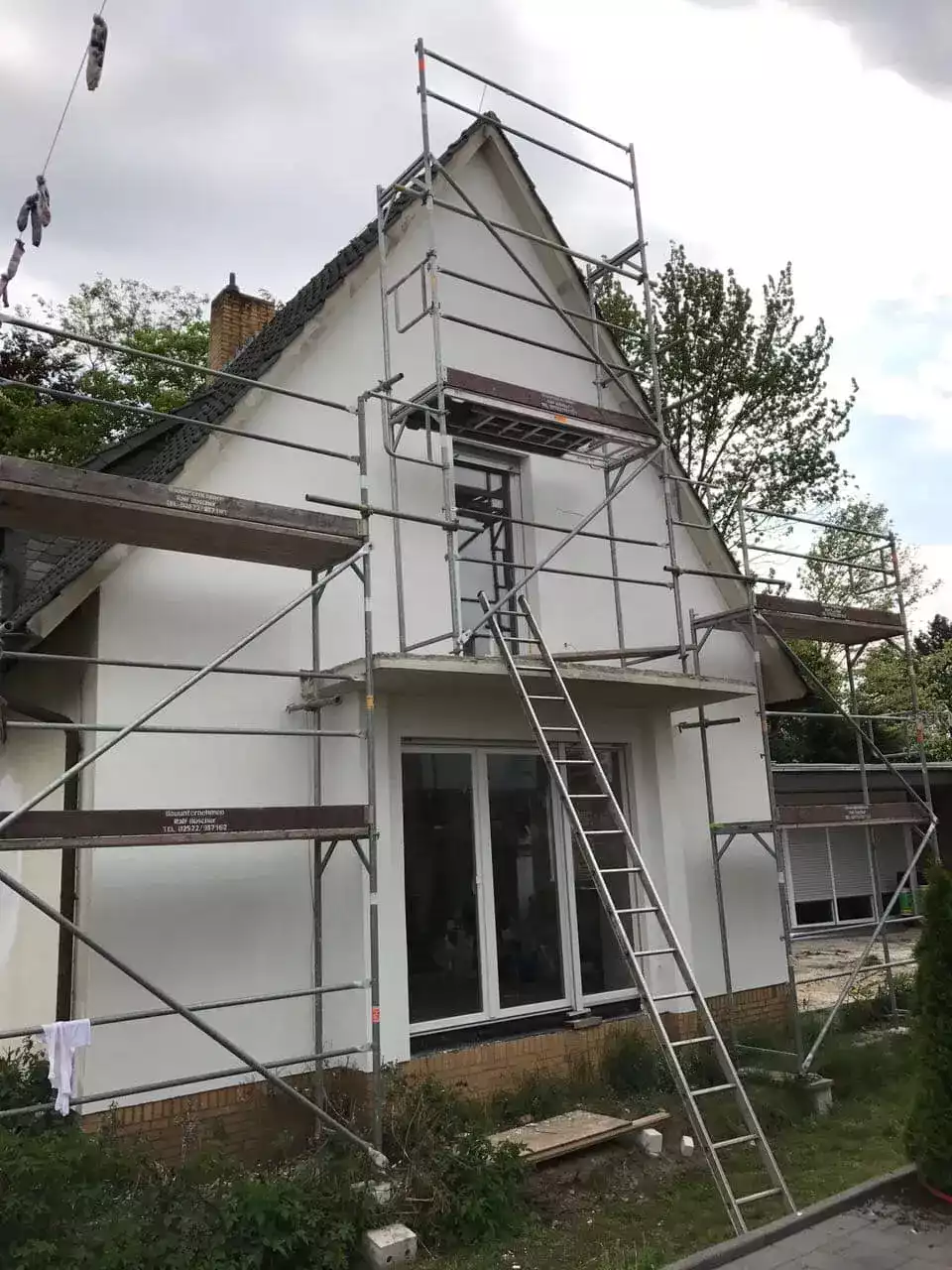 Rekonštrukcie domov omietková fasáda rodinný dom malacky